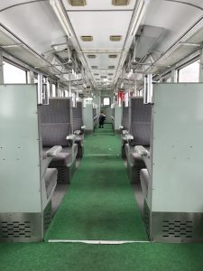 ブランシュたかやま　電車休憩所（クハ115-1106）